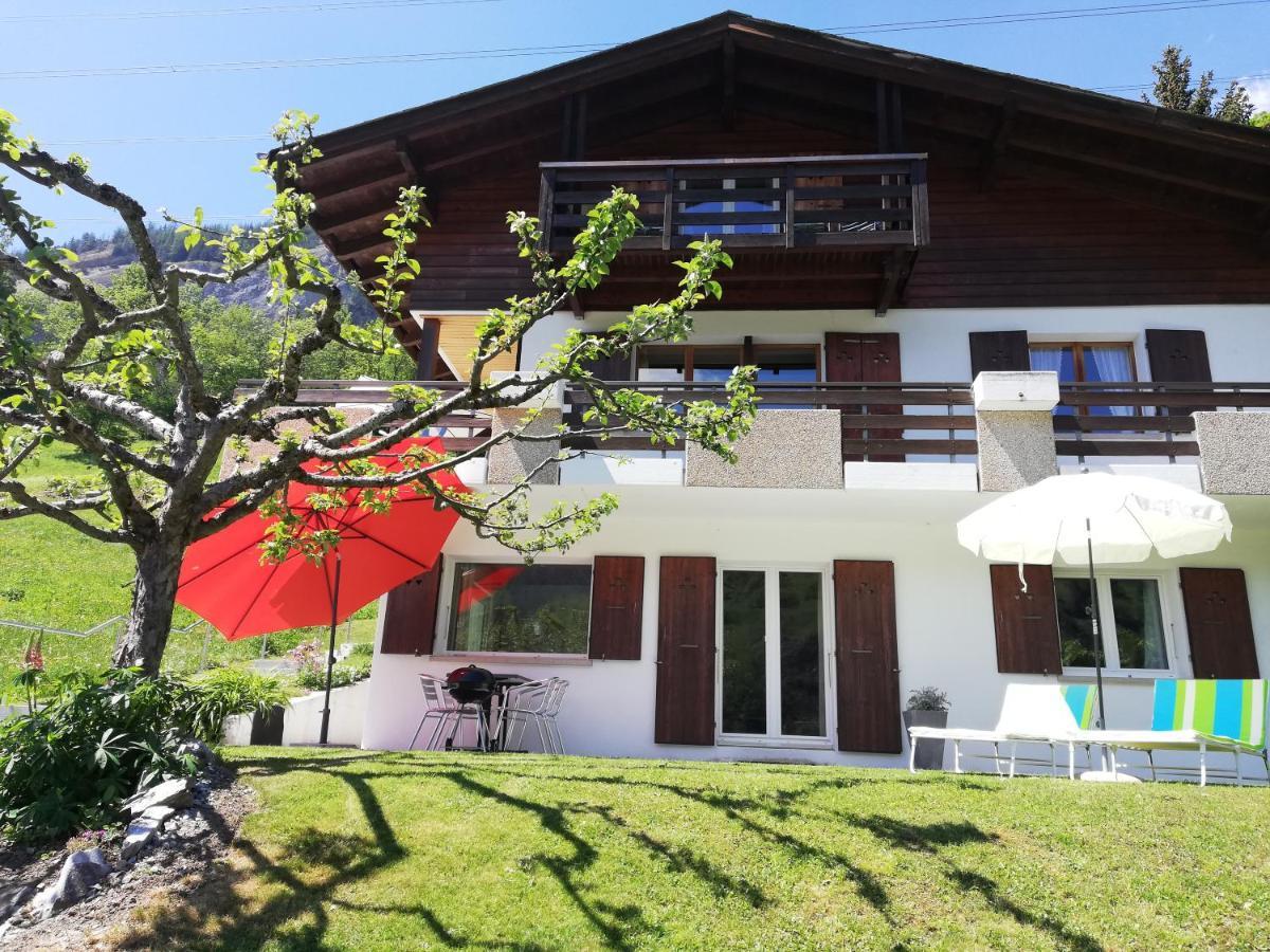 Chalet Waldrand Inden Bagian luar foto