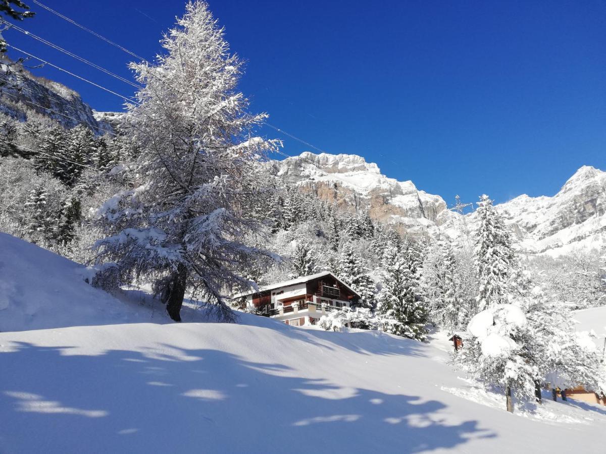 Chalet Waldrand Inden Bagian luar foto